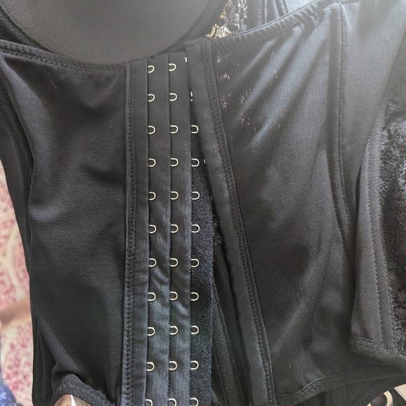 NWT Reo Ria Black Lace Corset Bra size woman's Large - Picture 4 of 8